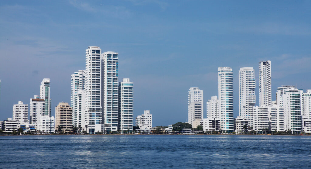 Fort Lauderdale skyline & beach view